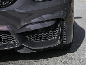 2017��3.0T �p�x�� ǰ�F��