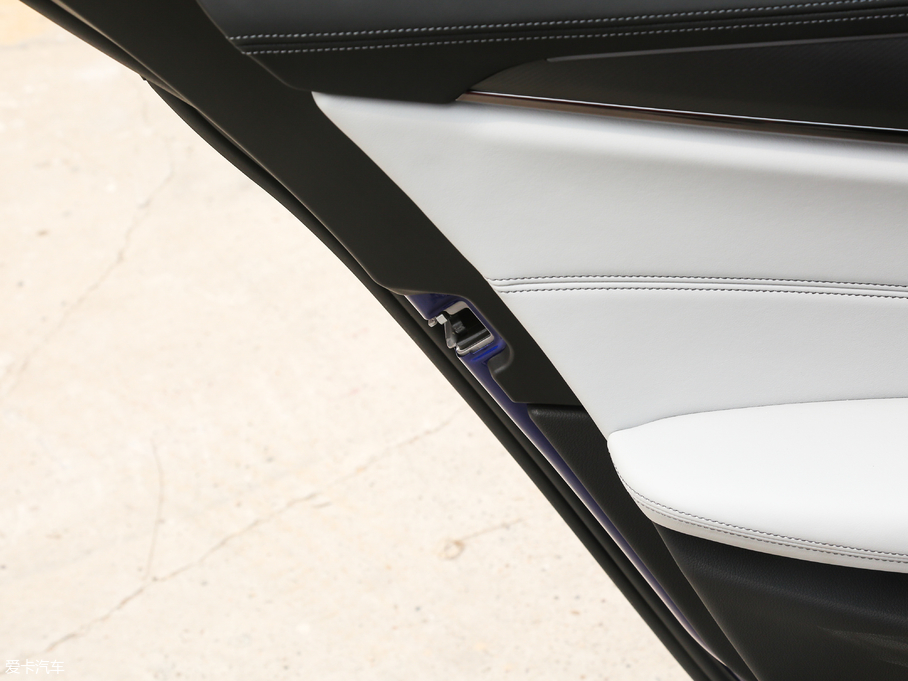 2018��RM5 4.4T V8