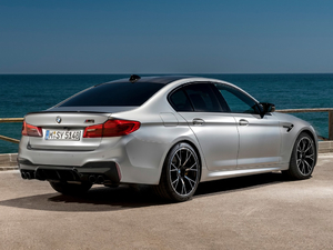 2018M5 Competition w^