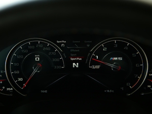 20184.4T V8 п؅^(q)