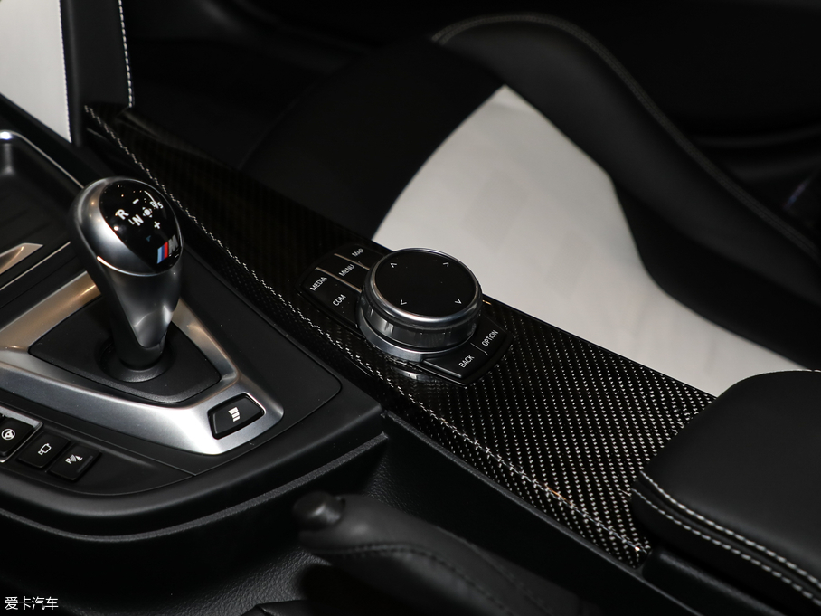 2018��RM3 3.0T ܇��������