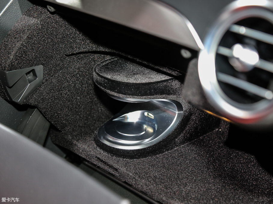 2019YCAMG AMG C 63 S I܇