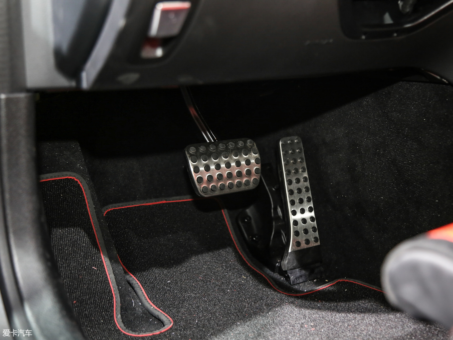 2019YCAMG AMG C 63 S I܇