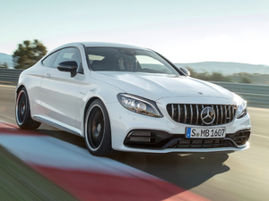 2019A(y)MG C 63 S I܇ w^