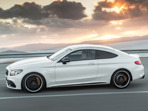 2019A(y)MG C 63 S I܇ w^