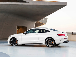 2019A(y)MG C 63 S I܇ w^