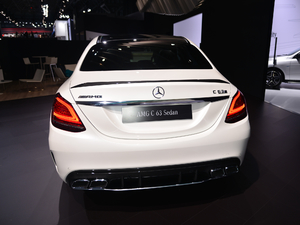 2019AMG C 63 S w^