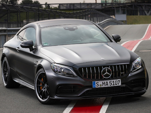 2019A(y)MG C 63 S I܇ w^