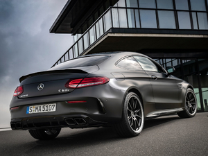2019AMG C 63 S I܇ w^