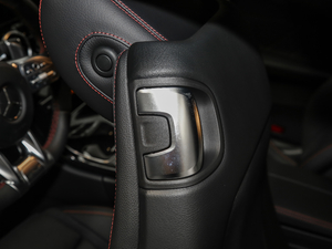 2019AMG C 43 4MATIC I܇ g