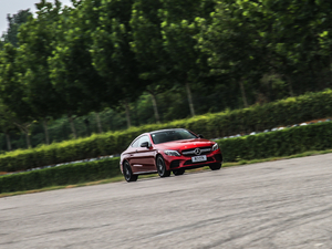 2019A(y)MG C 43 4MATIC I܇ w^