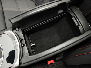 2019A(y)MG C 43 4MATIC I܇ g