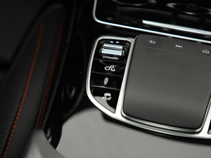 2019AMG C 43 4MATIC I܇ п؅^