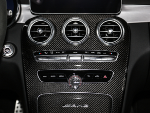 2019AMG C 63 S п؅^