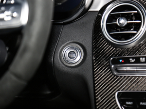 2019AMG C 63 S п؅^