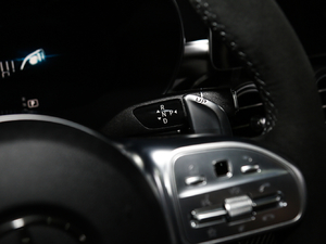 2019AMG C 63 S п؅^