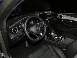 2018AMG GLC 63 4MATIC+ п؅^