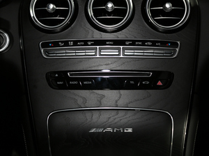 2018AMG GLC 63 4MATIC+ п؅^