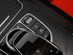 2018AMG GLC 63 4MATIC+ п؅^