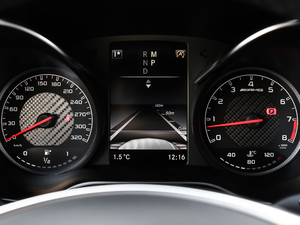 2018AMG GLC 63 4MATIC+ п؅^