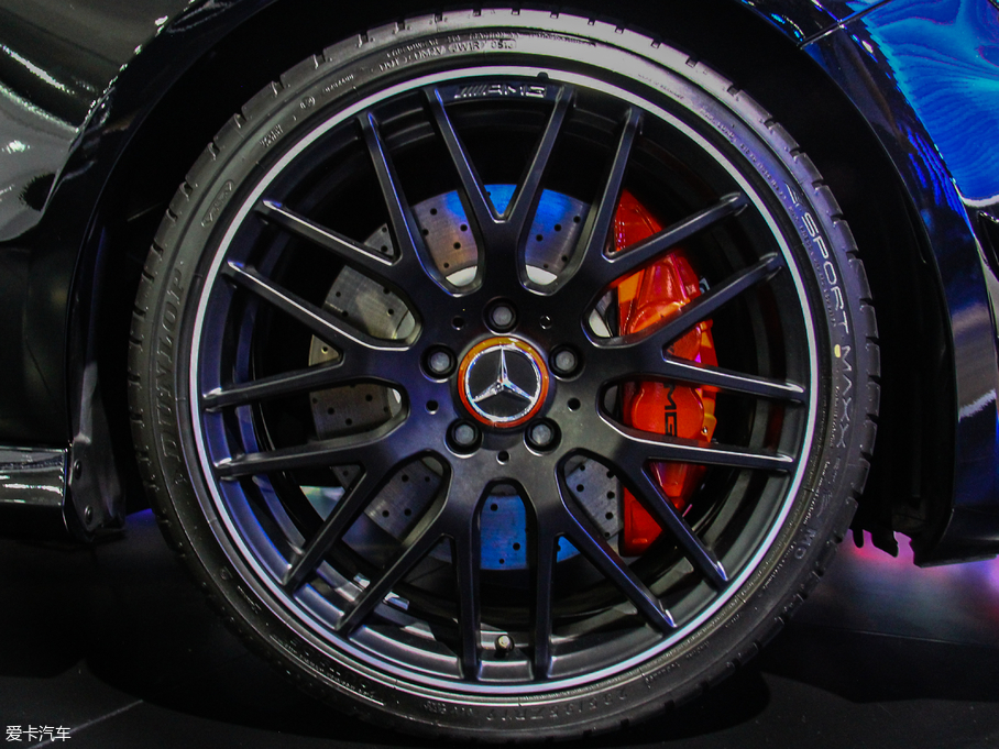 2018YA(j)AMG(M(jn)) AMG A 45 4MATIC ذ