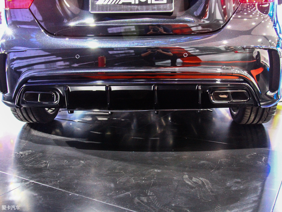 2018YAAMG(M(jn)) AMG A 45 4MATIC ذ