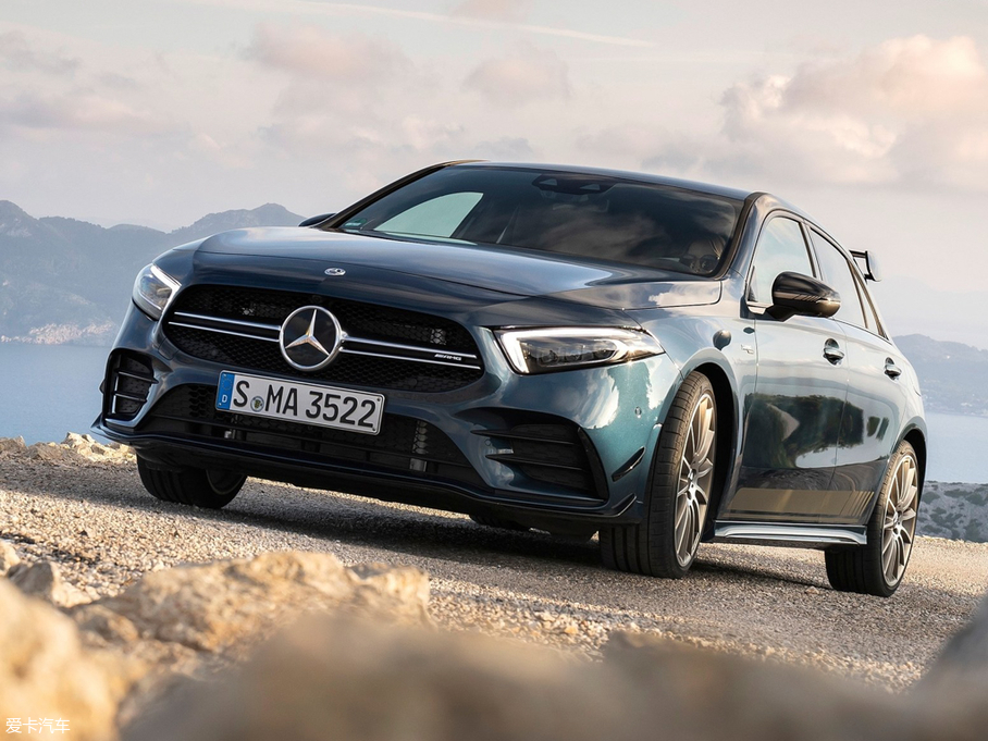 2018YAAMG(M) AMG A 35 4MATIC