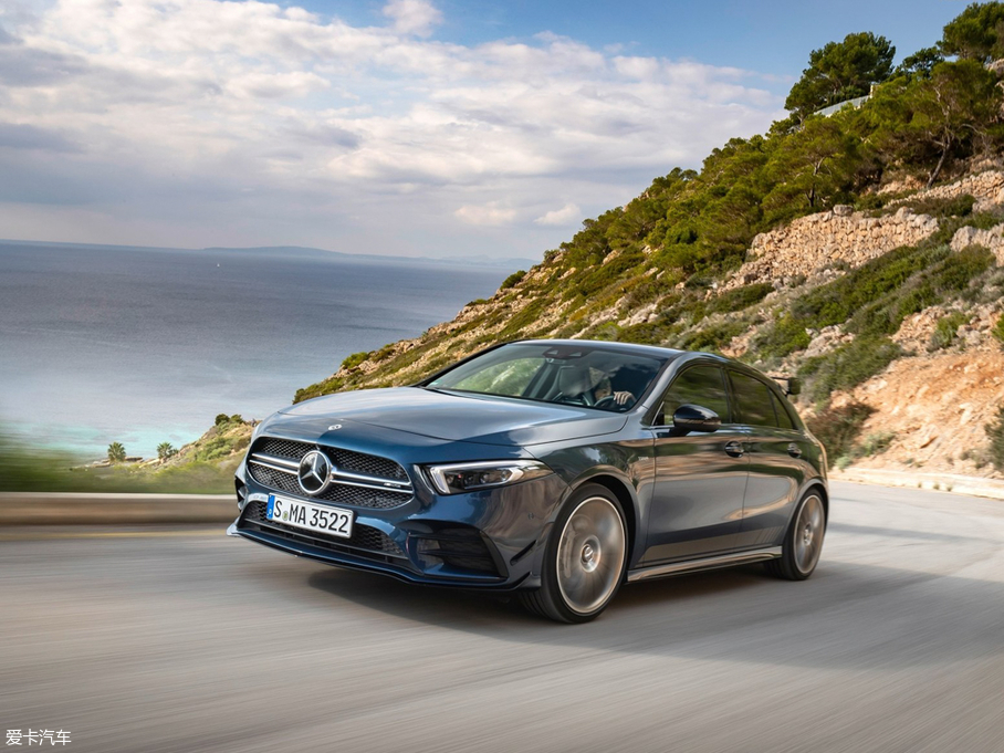 2018YAAMG(M) AMG A 35 4MATIC