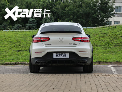 梅賽德斯-AMG2018款奔馳GLC級(jí)AMG轎跑SUV