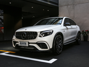 2018AMG GLC 63 4MATIC+ Coupe ǰ45