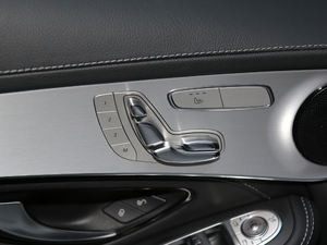 2018AMG GLC 63 4MATIC+ Coupe {{