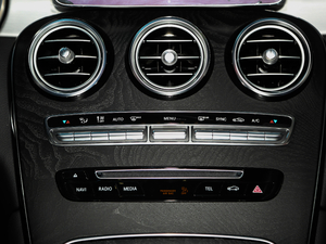 2018AMG GLC 63 4MATIC+ Coupe {{