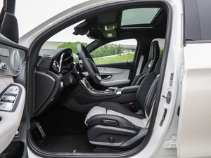 2018AMG GLC 63 S 4MATIC+ Coupe ǰſg