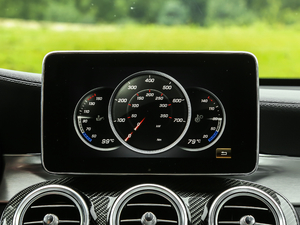 2018AMG GLC 63 S 4MATIC+ Coupe п؅^