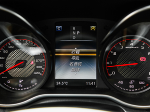 2018AMG GLC 63 S 4MATIC+ Coupe п؅^