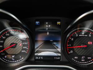 2018AMG GLC 63 S 4MATIC+ Coupe п؅^