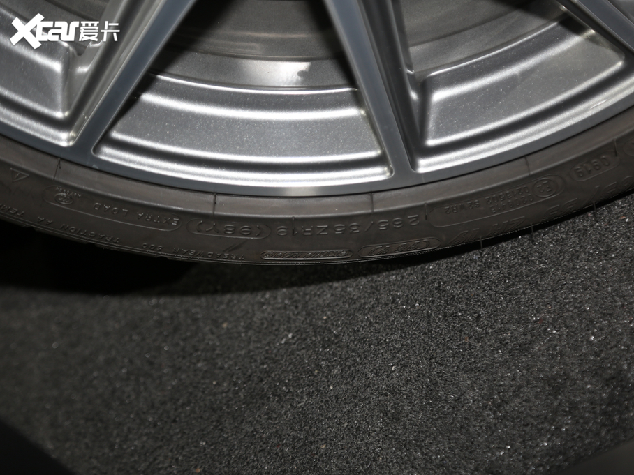 2019YAMG GT AMG GT S