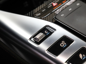 2019A(y)MG GT 63 S 4MATIC+ T܇ ؄e п؅^(q)