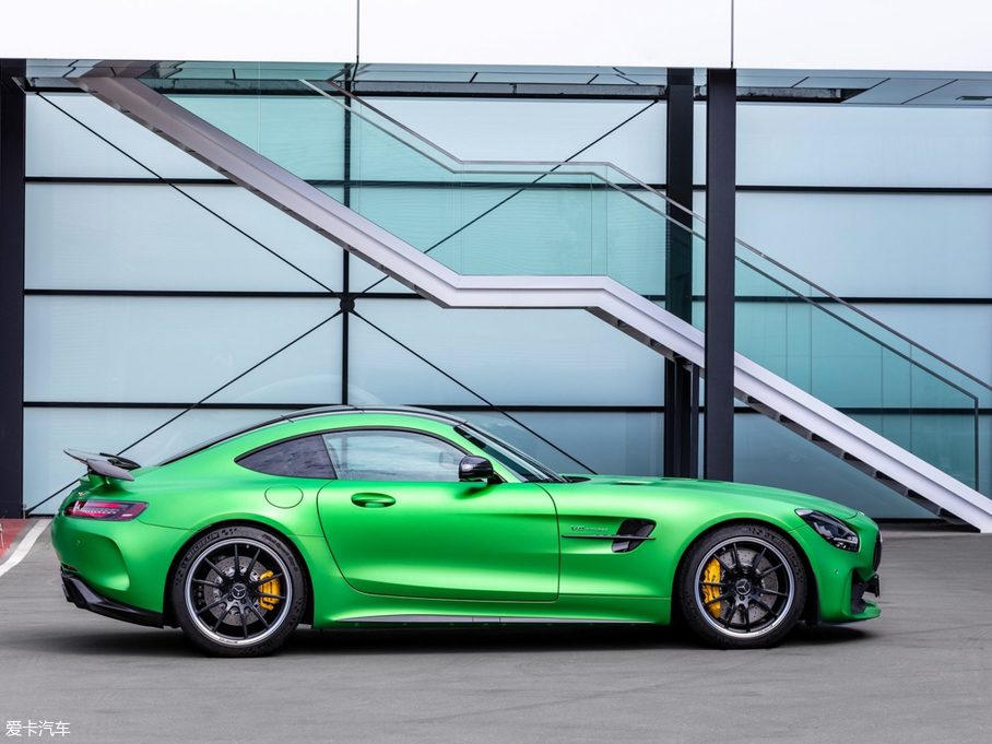 2021YAMG GT AMG GT R