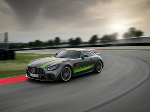 2021A(y)MG GT R PRO w^