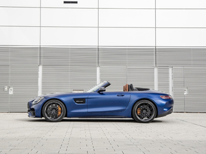 2021AMG GT C Roadster w^