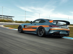 2021款AMG GT4 整体外观