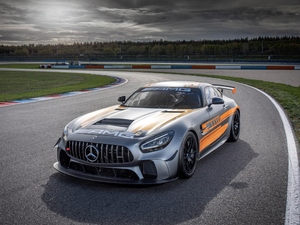 2021款AMG GT4 整体外观