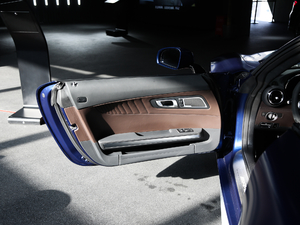 2021A(y)MG GT C Roadster g