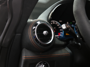 2021A(y)MG GT Black Series п؅^(q)