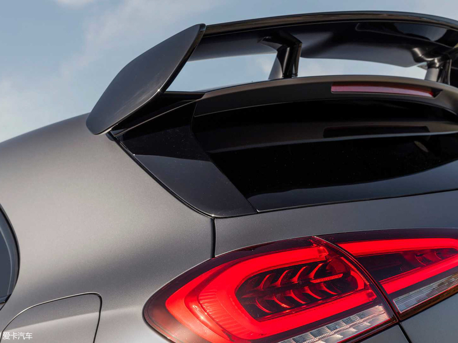 2019��YA��AMG(�M��) AMG A 45 S 4MATIC