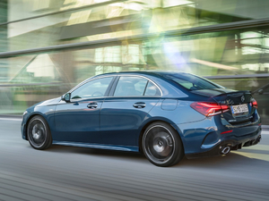 2019AMG A 35 4MATIC Sedan w^