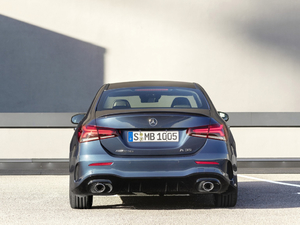 2019AMG A 35 4MATIC Sedan w^