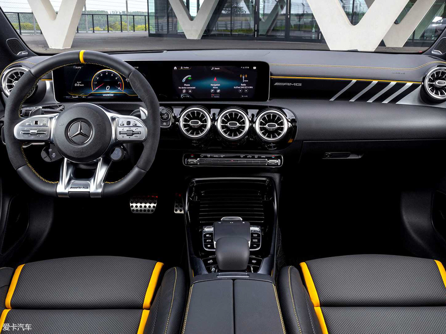 2020YCLAAMG AMG CLA 45 S 4MATIC+