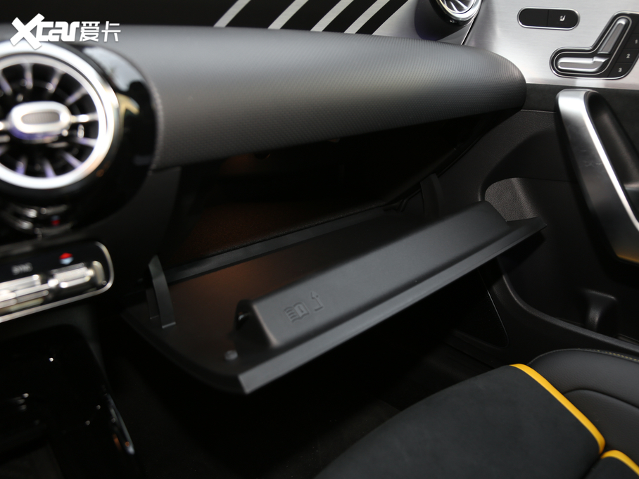 2020YCLAAMG AMG CLA 45 S 4MATIC+